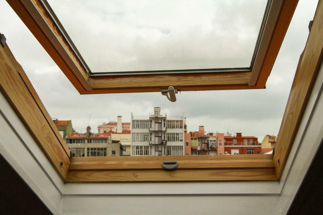Cozy And Spacious Apartment In Graca, Lisbon Exterior photo