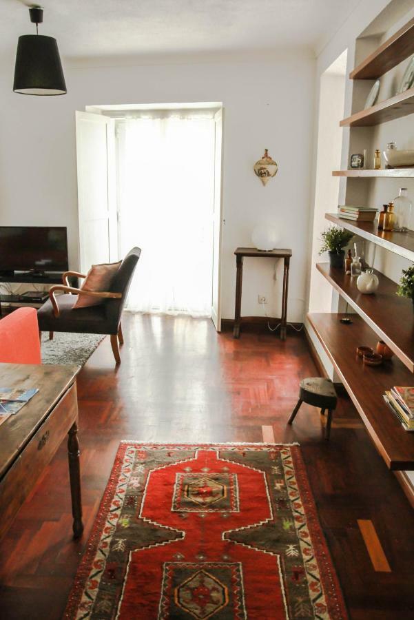 Cozy And Spacious Apartment In Graca, Lisbon Exterior photo